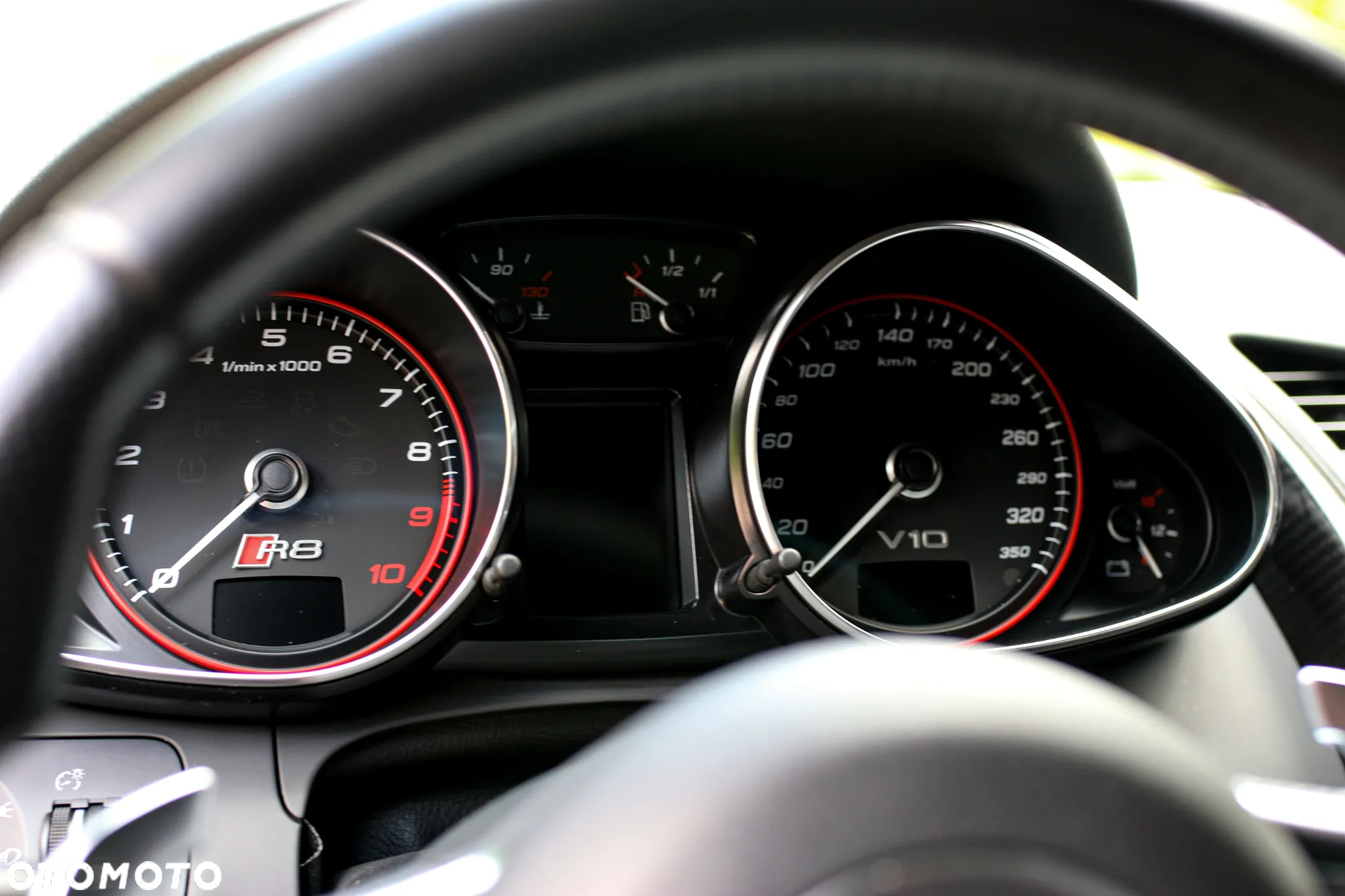Audi R8 Coupé 5.2 Quattro Plus S tronic - 10