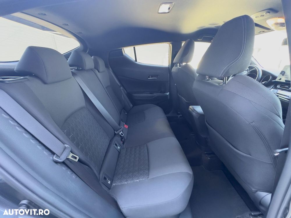 Toyota C-HR 2.0 HSD 184 CP 4x2 CVT Style - 18