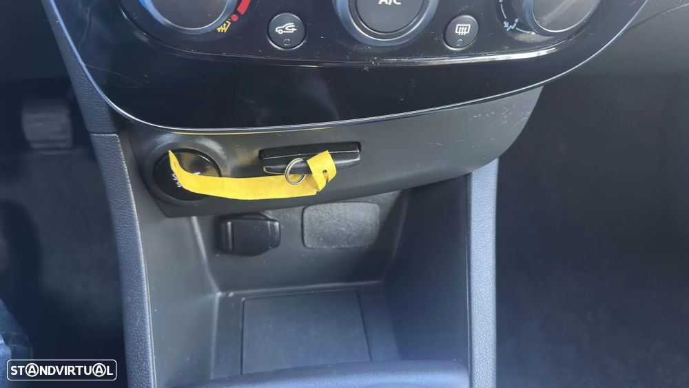 Renault clio 1.5 dci van - 13