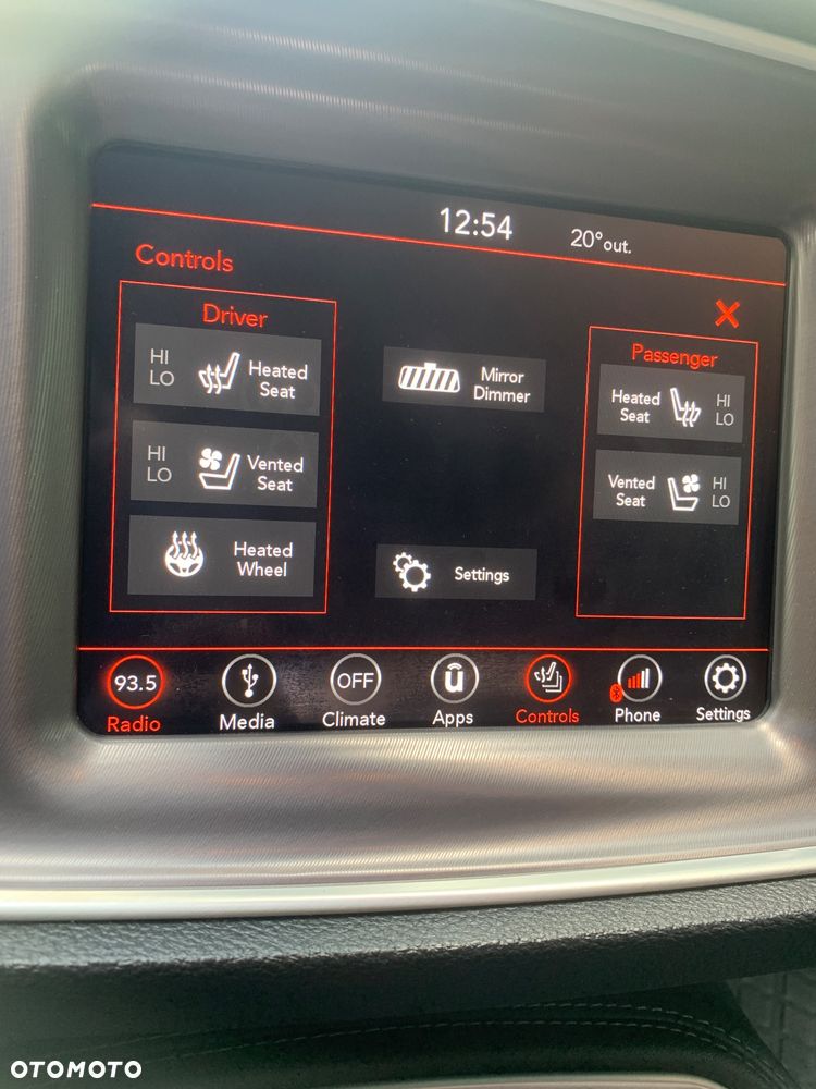 Dodge Challenger - 17