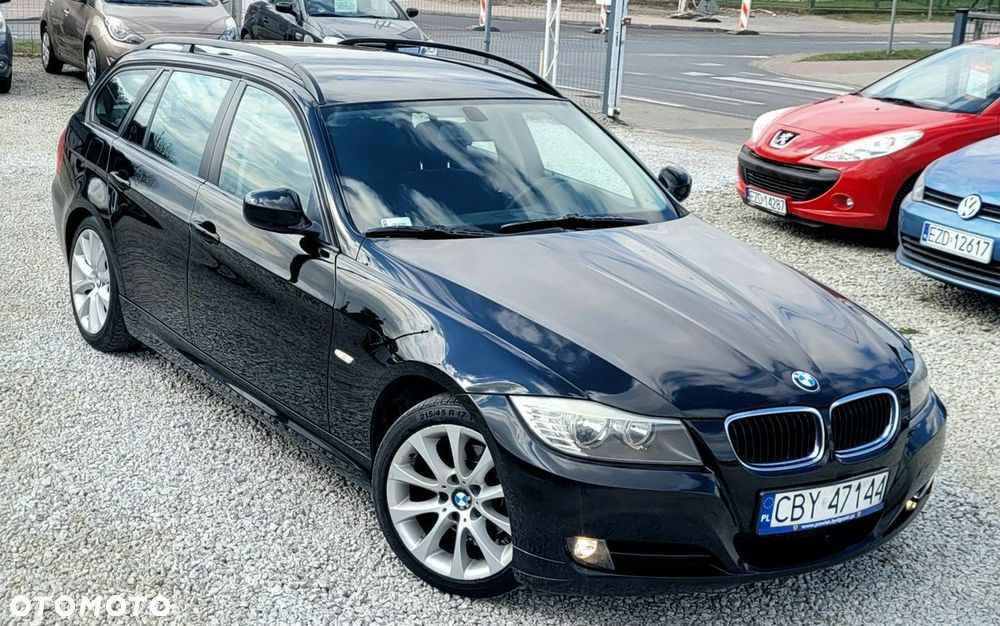 BMW Seria 3 318i - 35