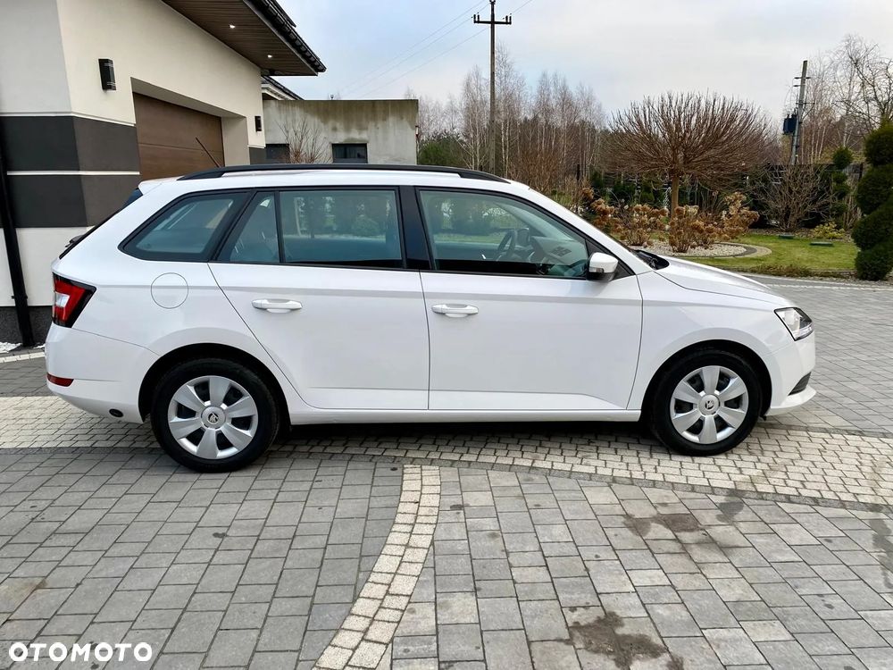 Skoda Fabia 1.0 Ambition - 3