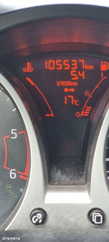 Nissan Juke 1.5 dCi Tekna - 12