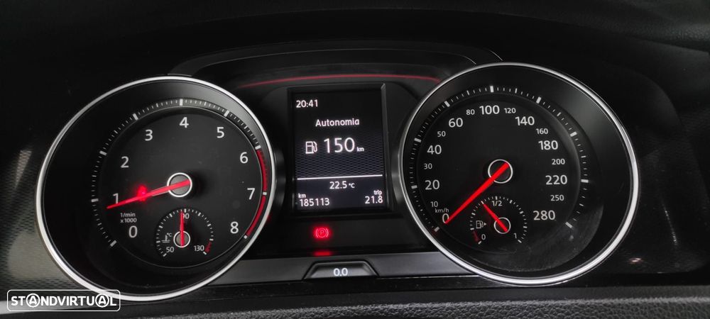 VW Golf - 33
