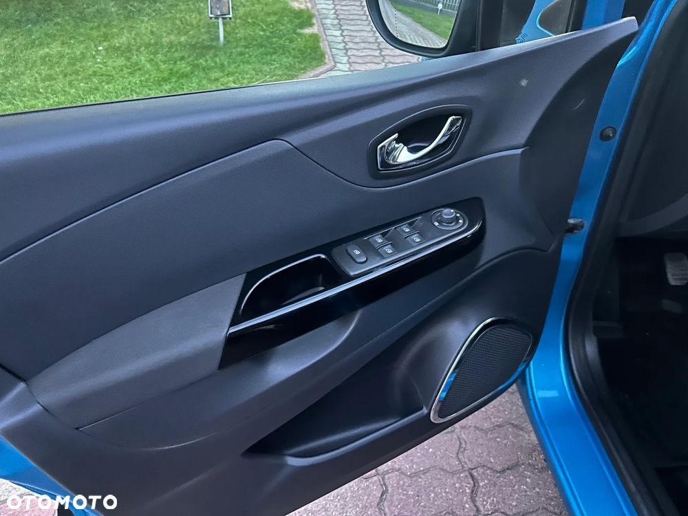 Renault Captur - 10