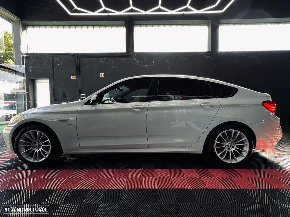 BMW 520 Gran Turismo d Pack M - 17