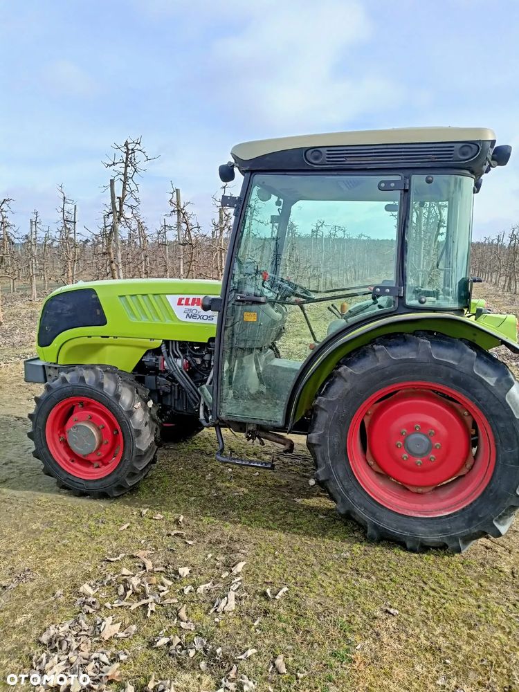 Claas NEXOS 210F - 2