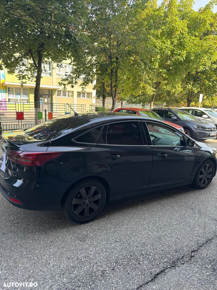 Ford Focus - 7