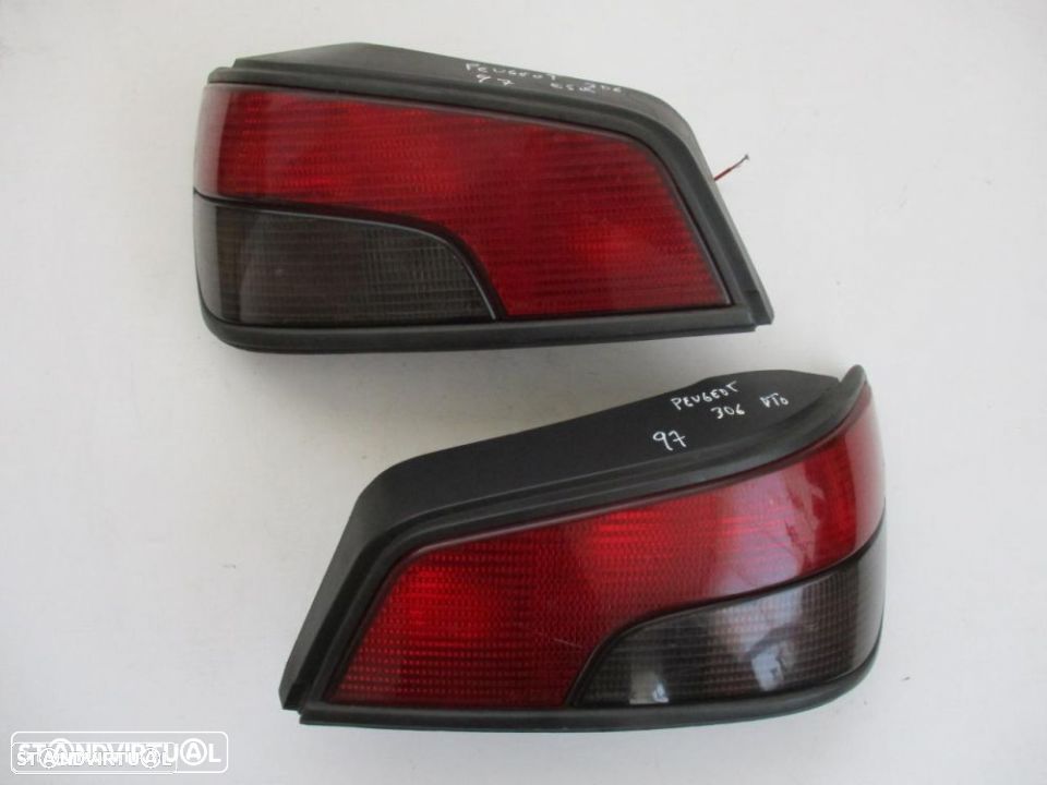 Farol Farolim tras esq/dto Peugeot 306 carro 97 - 1