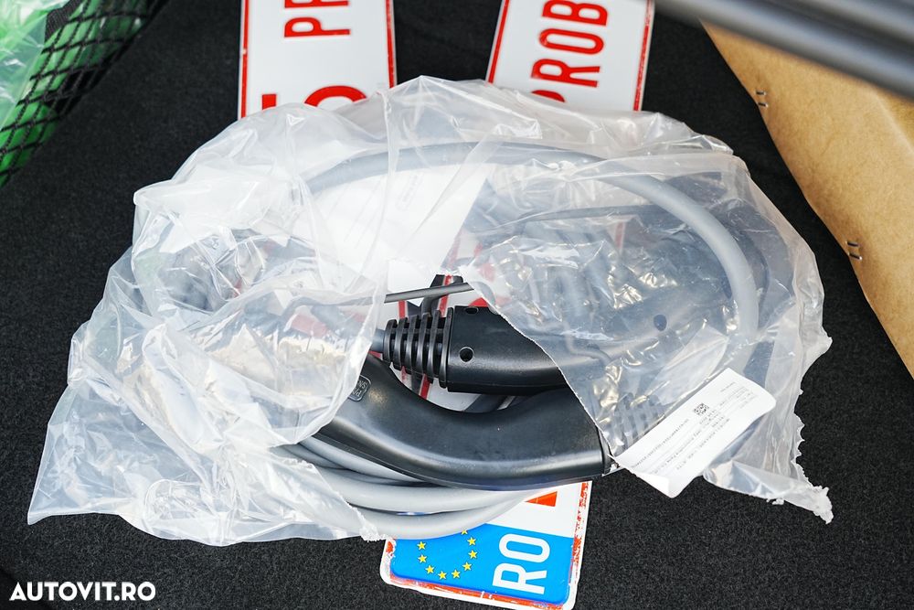 BMW Seria 3 320e Aut. M Sport - 22