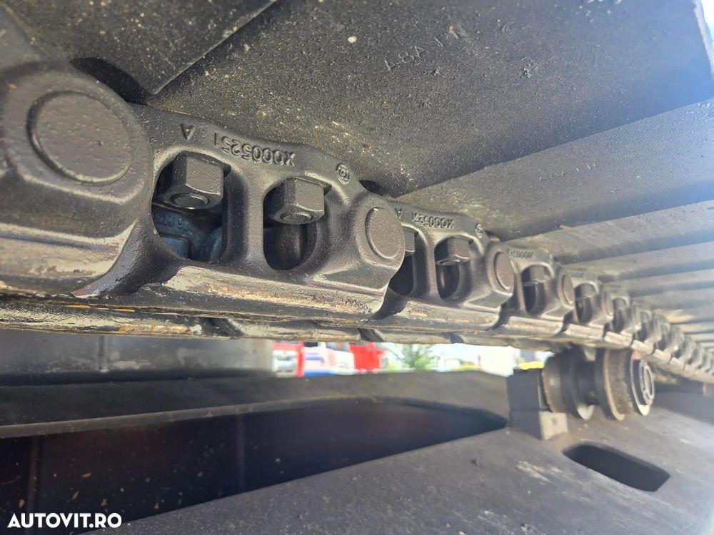 Hitachi ZX250LCN-6, 2019, 5.737h, CUPLA RAPIDA, cupa 1,55mc, inst picon, inst rotire, camera spate si laterale, latime 2,99m, ad sapare 7m, 3 pompe hidr HITACHI, consum 11,8l/h, lant 80% ok, ridica 16t, posibil leasing 3 ani-PROMOTIE 89.900 EUR+Tva - 15