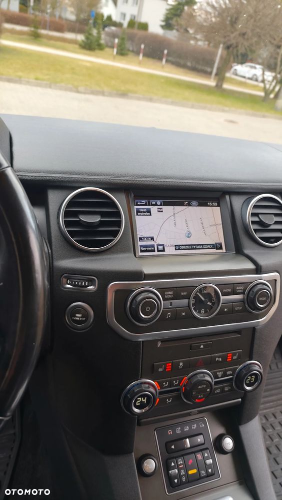 Land Rover Discovery 3.0SD V6 HSE - 6