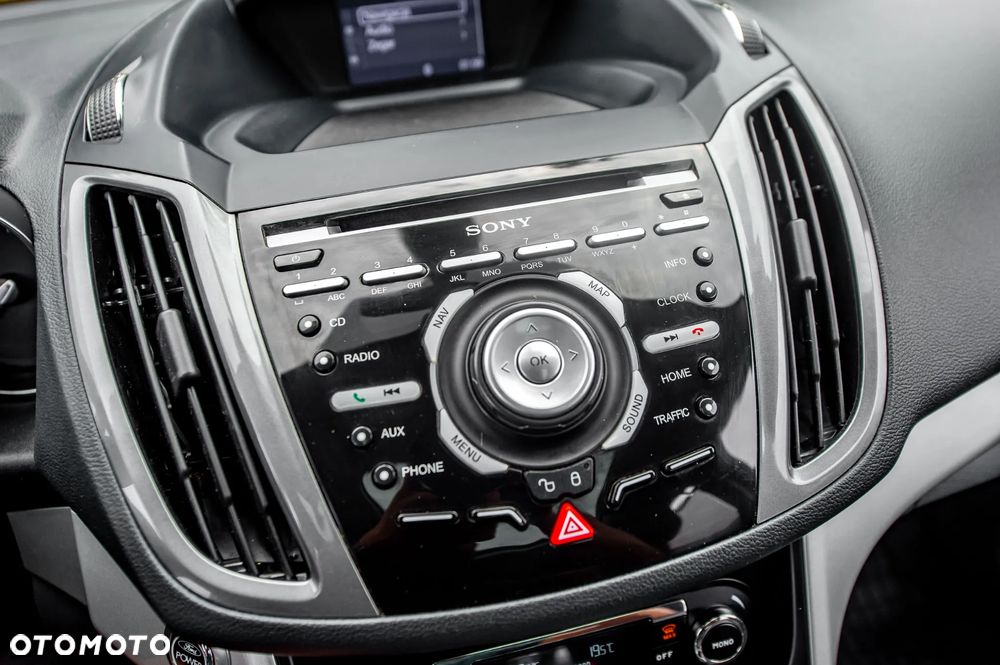 Ford C-MAX 1.6 EcoBoost Titanium - 33