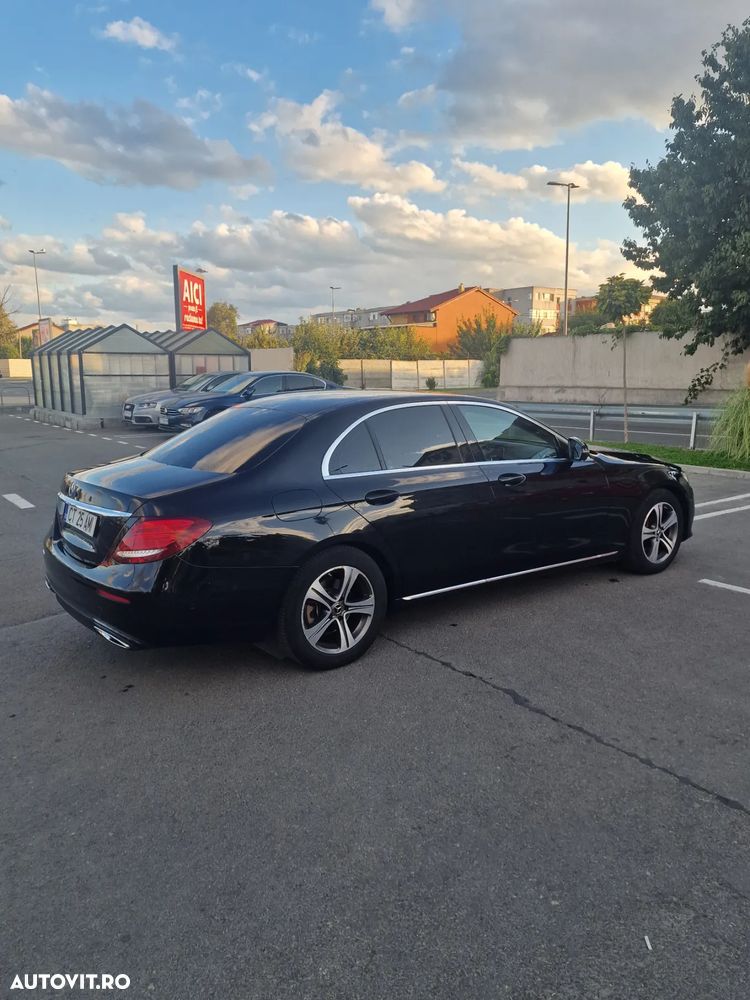 Mercedes-Benz E 220 d T 9G-TRONIC - 14