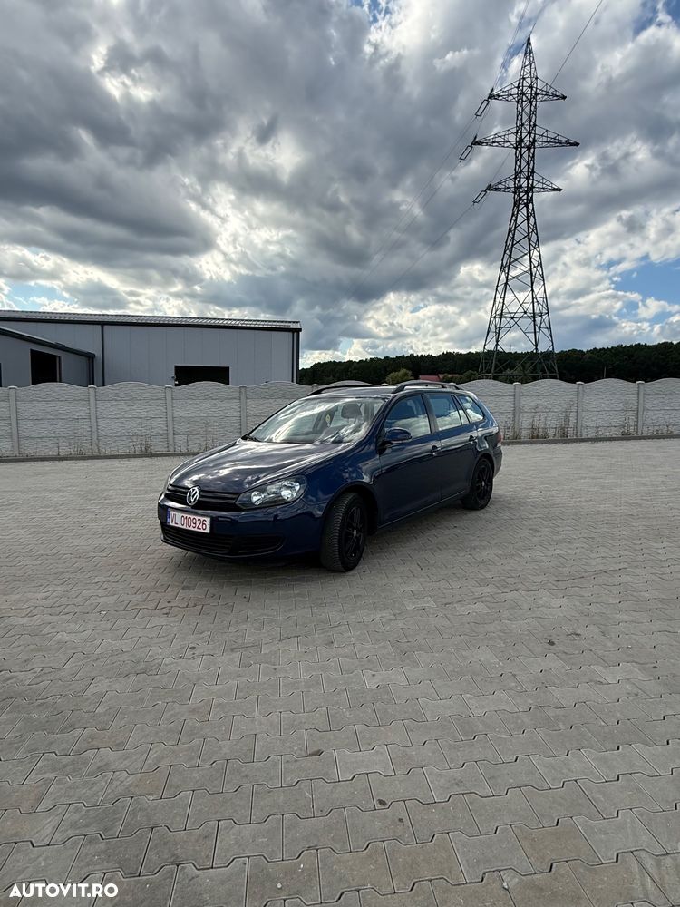 Volkswagen Golf 1.6 TDI DPF Style - 1