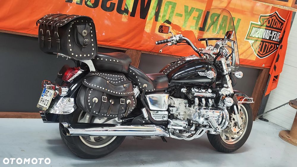Honda GL - 4