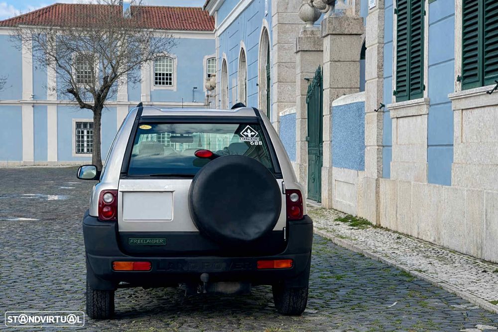 Land Rover Freelander 2.0 Td4 SE - 8