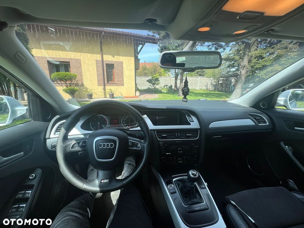 Audi A4 Limousine 2.0 TDI - 15
