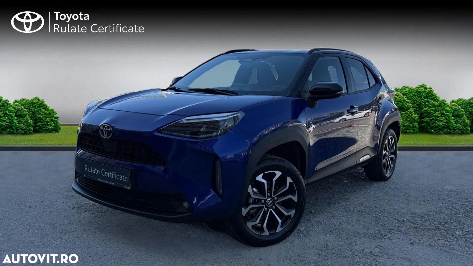 Toyota Yaris Cross 1.5 VVT-i HSD 4x4 Dynamic - 1