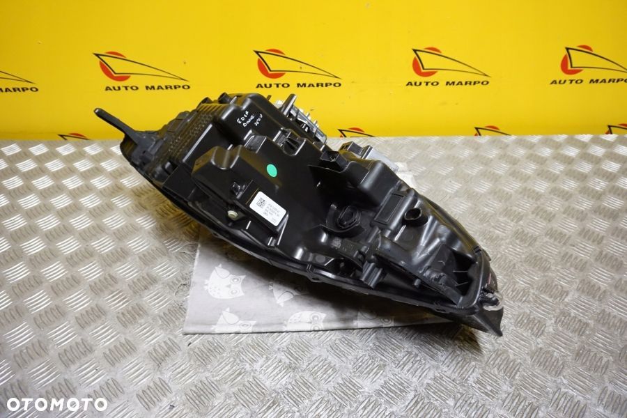 FORD EDGE 2019 - REFLEKTOR LAMPA LED BASE PRAWA USA - 9