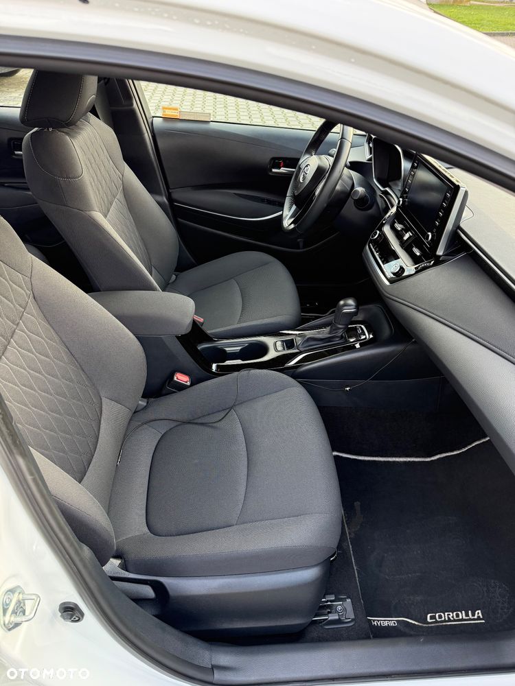 Toyota Corolla - 3