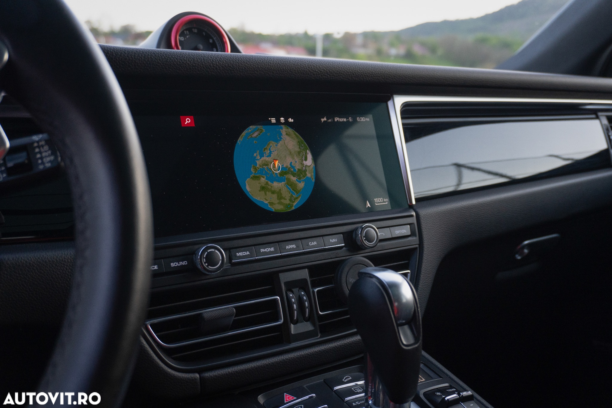Porsche Macan Standard - 10