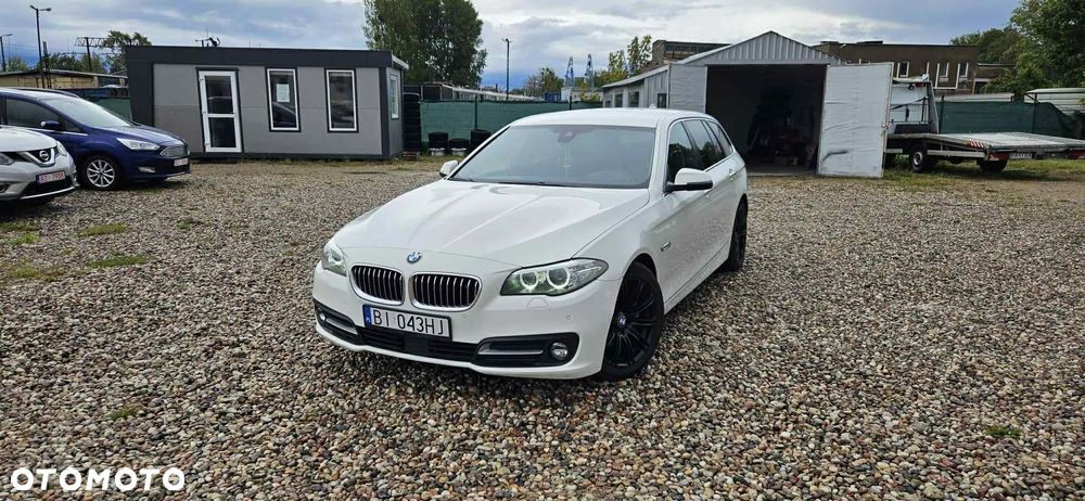BMW Seria 5 520d xDrive Touring - 1