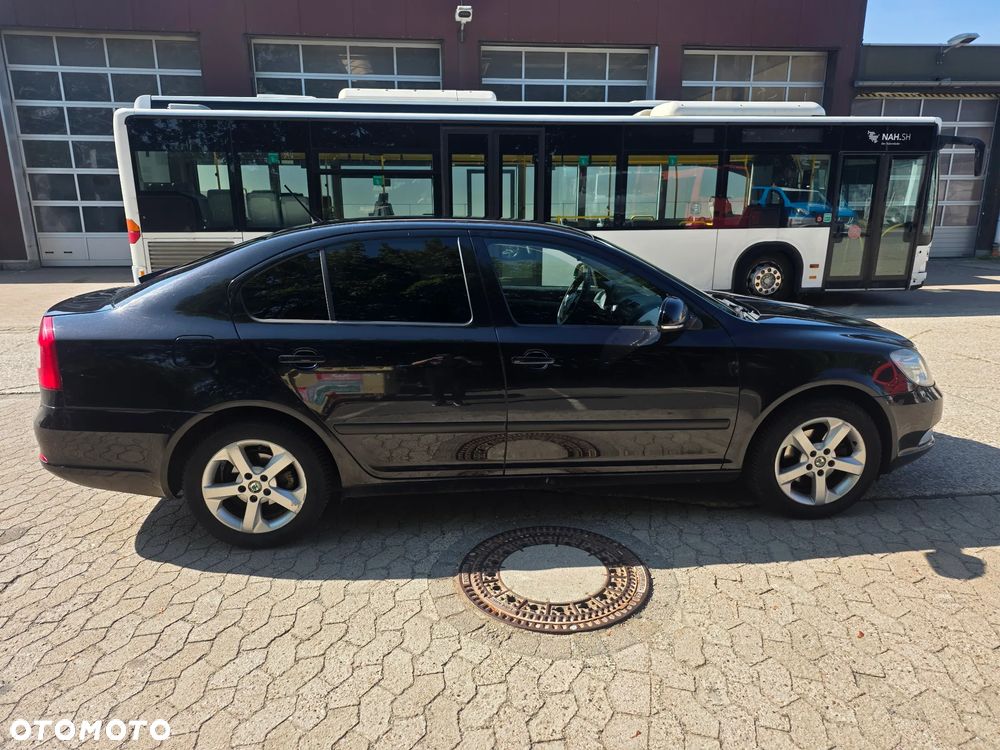 Skoda Octavia 1.6 TDI Ambition DSG - 5