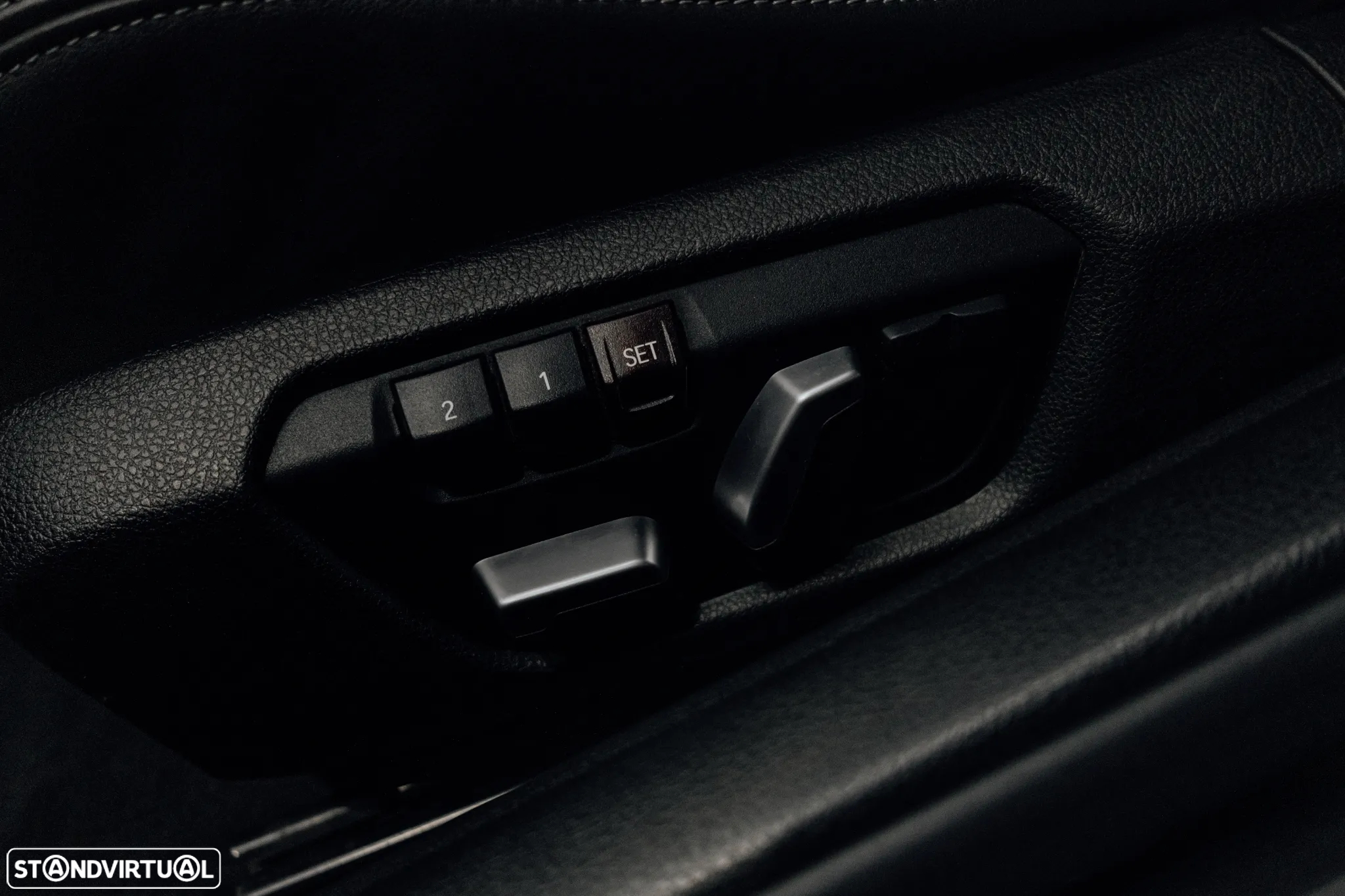 BMW M4 Coupe DKG Competition - 23