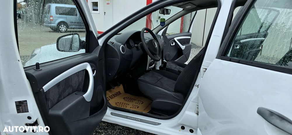Dacia Sandero 1.4 MPI - 10