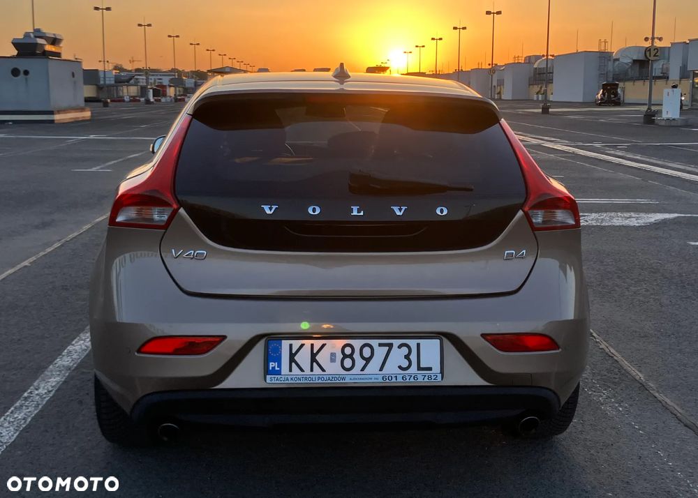 Volvo V40 - 3
