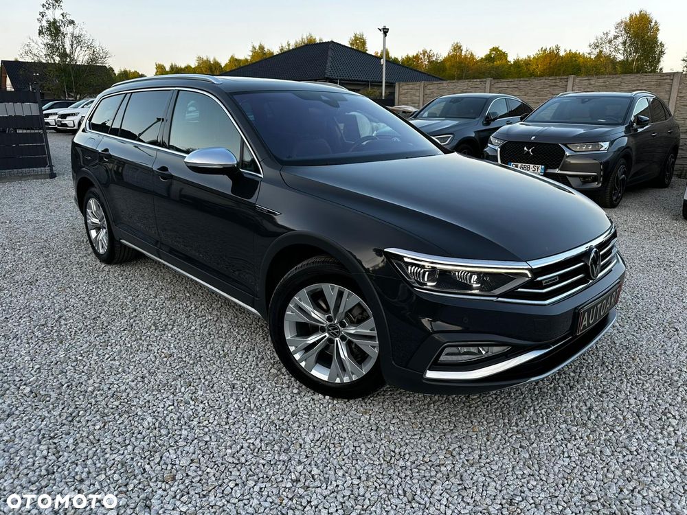 Volkswagen Passat ver-variant-2-0-tdi-scr-dsg-4motion-alltrack - 1