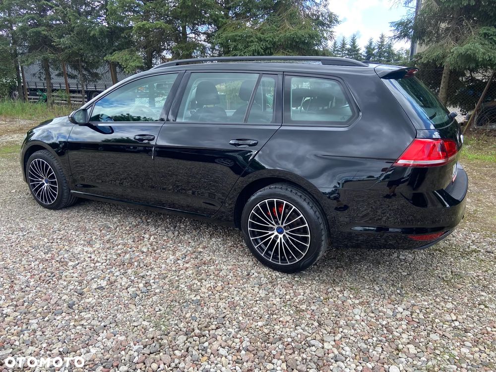 Volkswagen Golf - 16