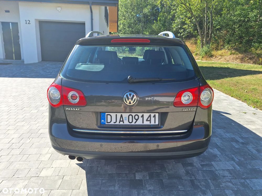 Volkswagen Passat 2.0 TDI Highline DSG - 6