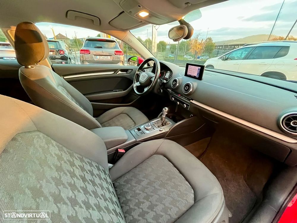 Audi A3 1.6 TDI S tronic - 13