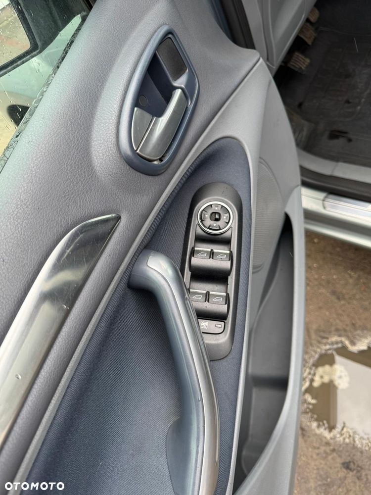 Ford Galaxy 2.0 TDCi Titanium - 10