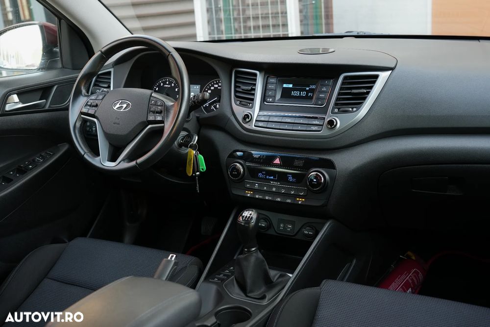 Hyundai Tucson 1.6 GDI 2WD 6MT ISG Style - 11