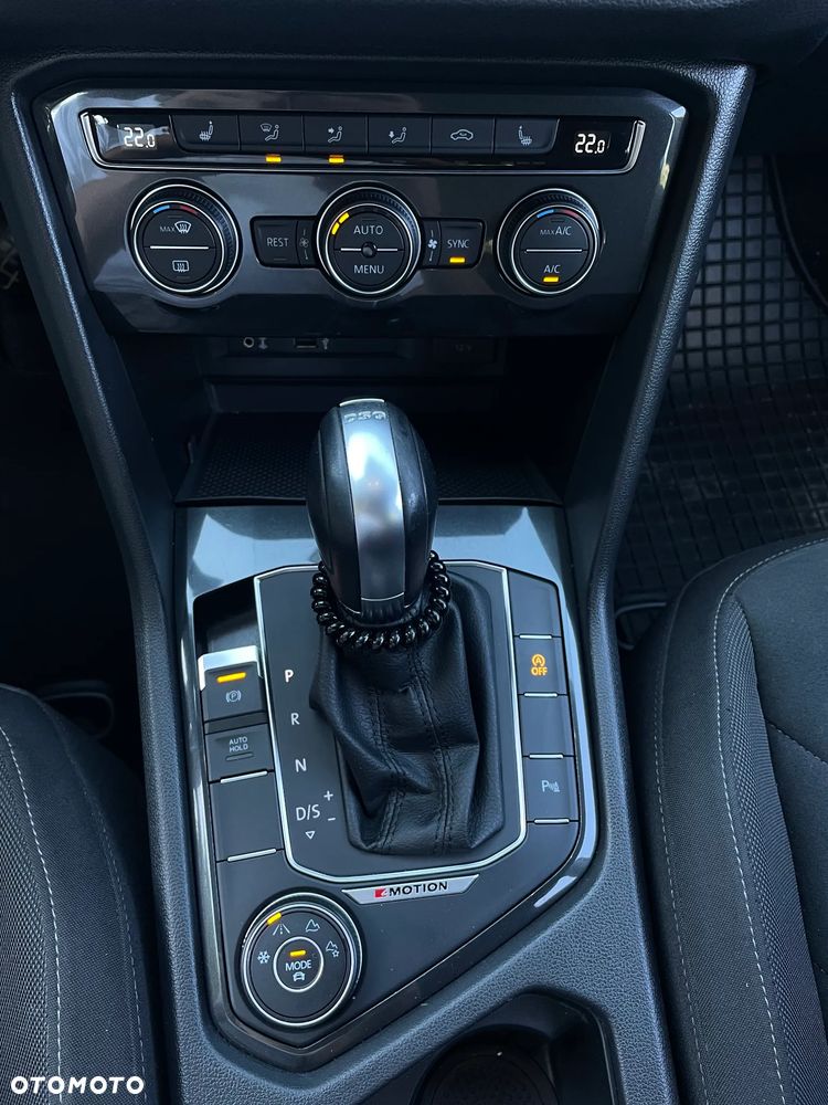 Volkswagen Tiguan - 14