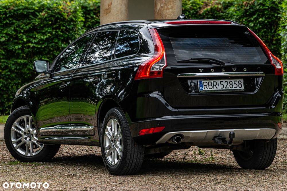 Volvo XC 60 D3 Geartronic Summum - 4