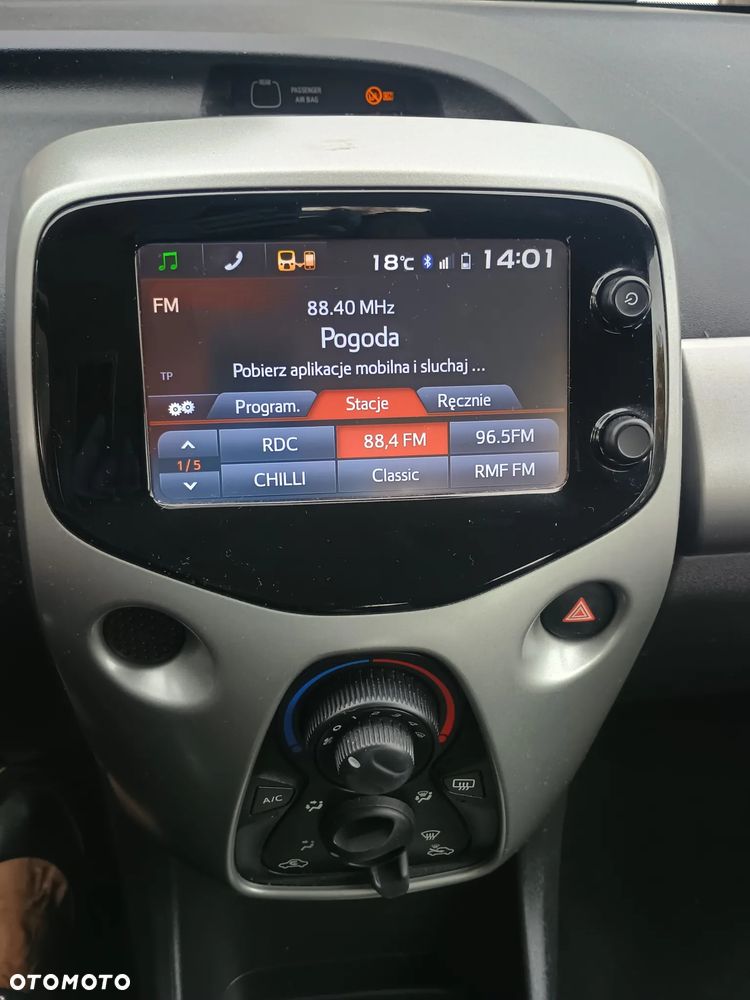 Toyota Aygo x-play - 10