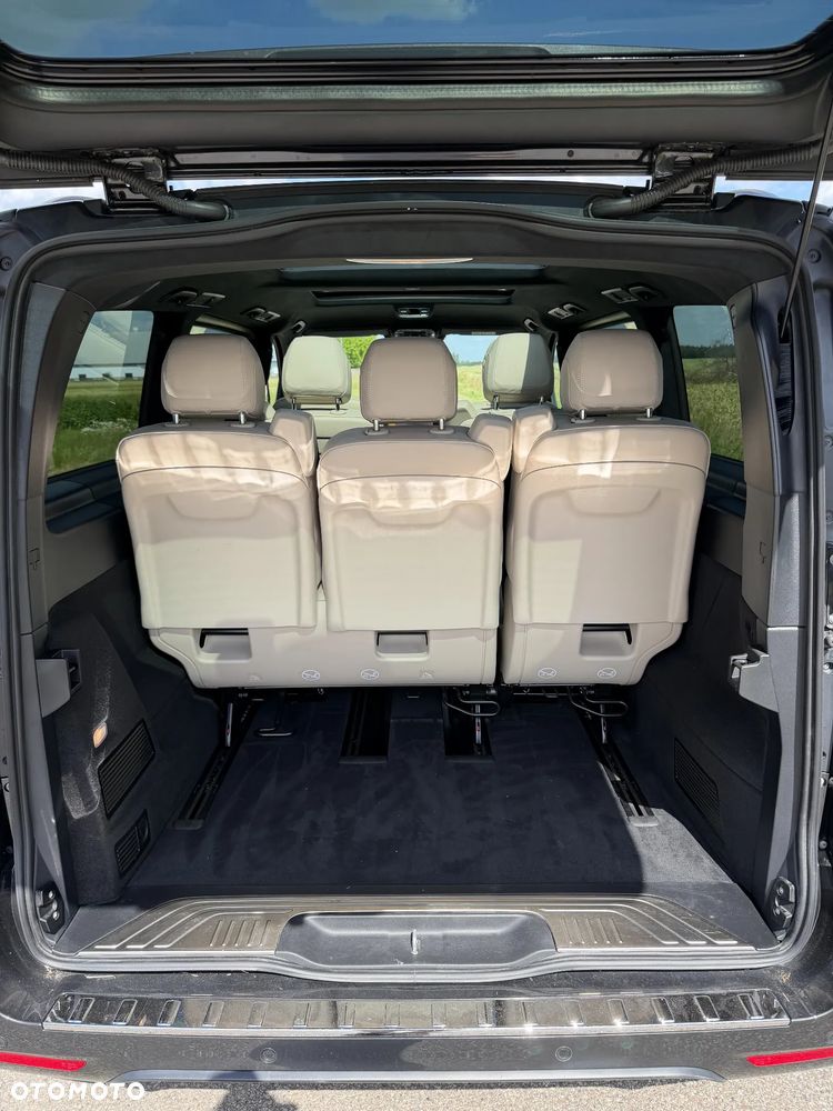 Mercedes-Benz Klasa V 300 d Exclusive 9G-Tronic (d³ugi) - 20