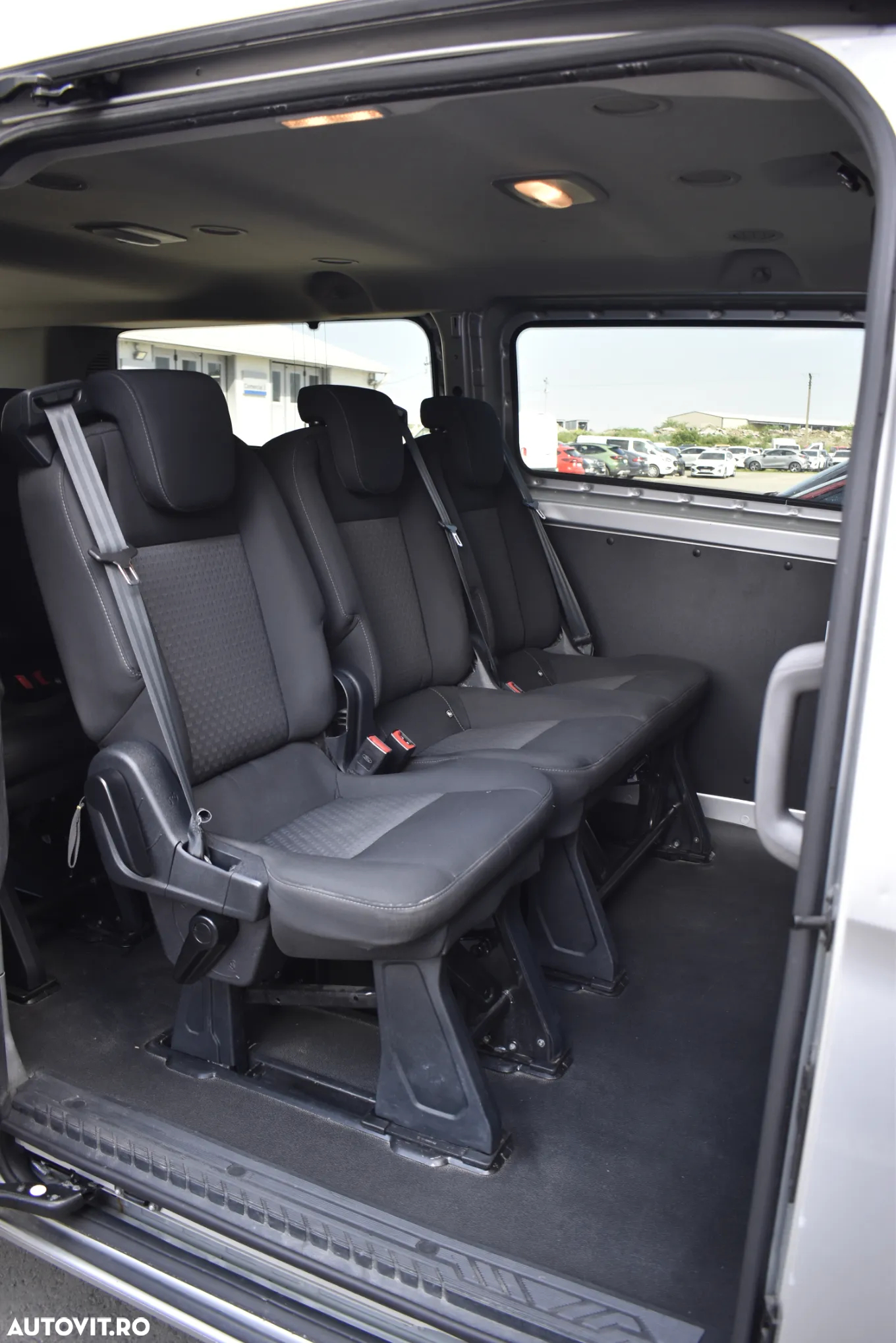 Ford Transit Custom Kombi 320 2.0 EcoBlue 130 CP L2H1 Trend - 33
