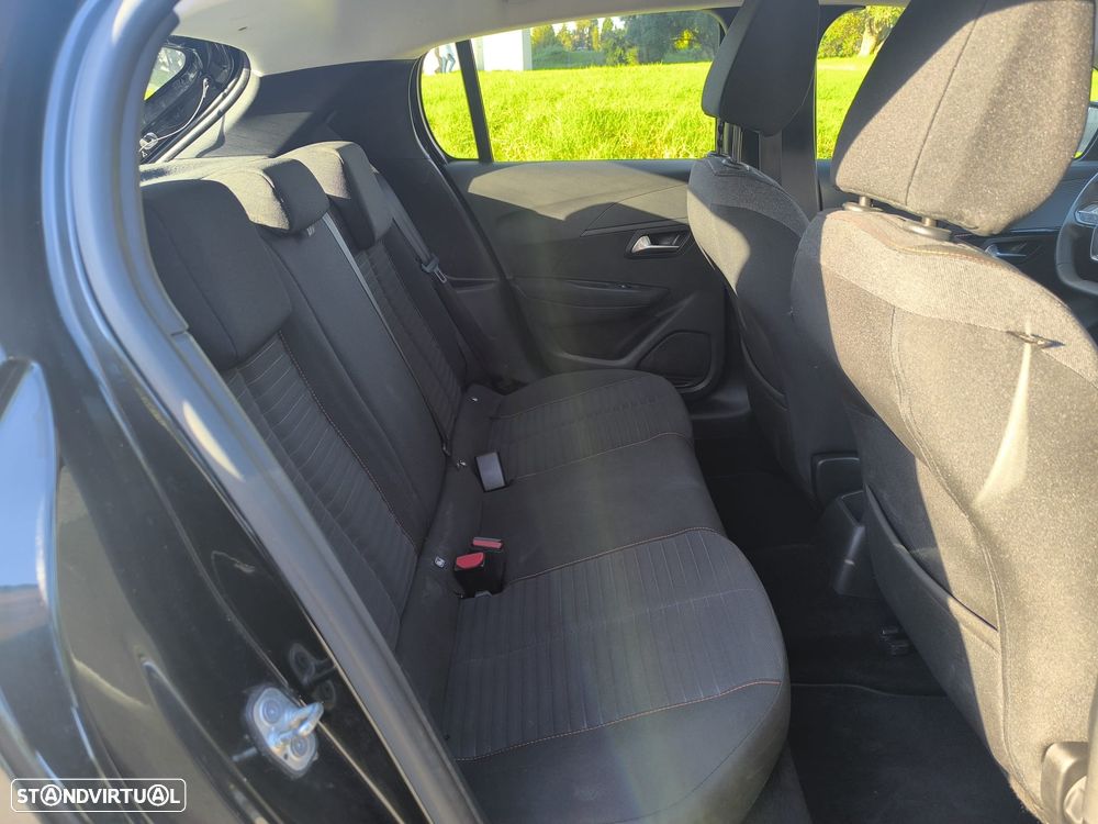 Peugeot 208 PureTech 100 Style - 16