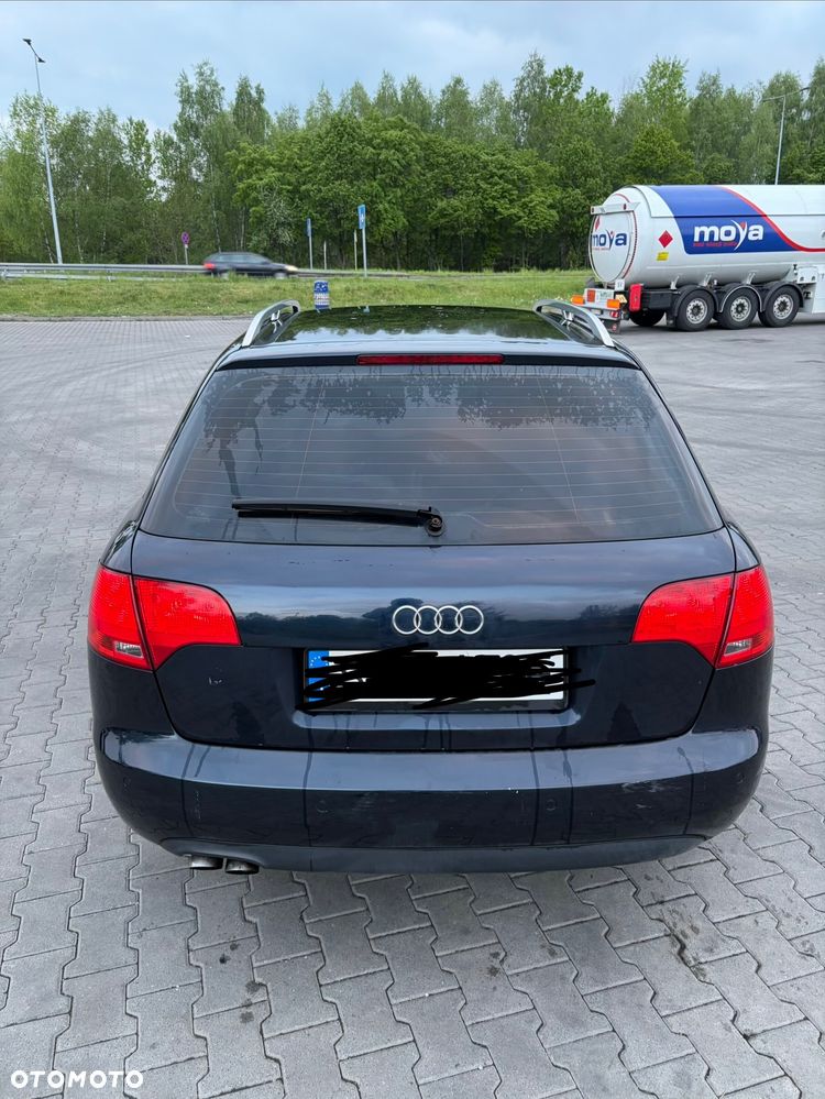 Audi A4 Avant - 11