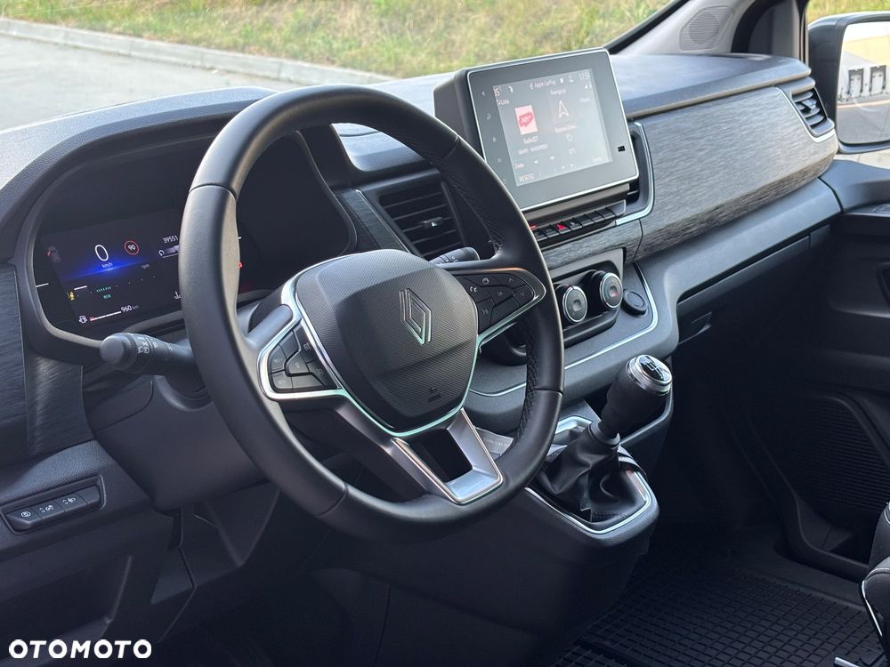 Renault Trafic - 13