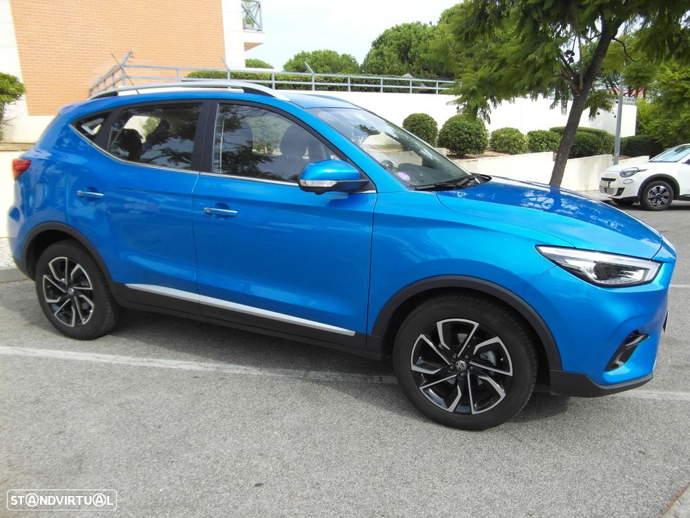 MG ZS - 1