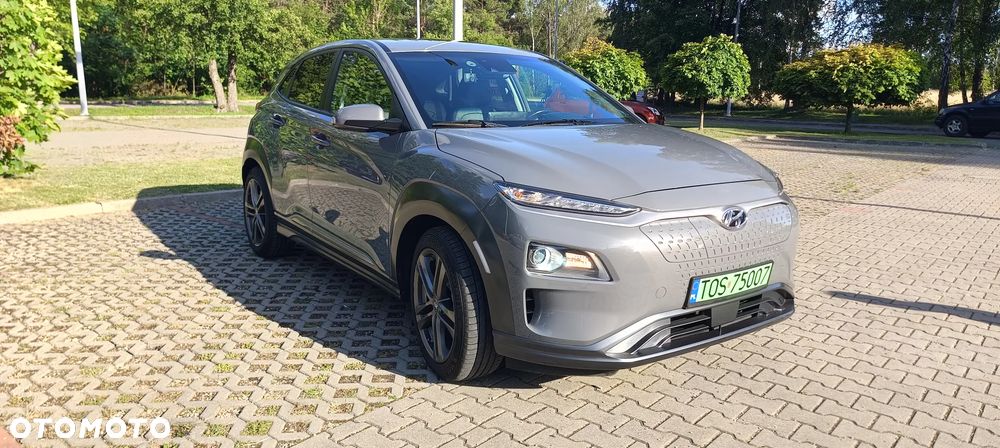 Hyundai Kona 64kWh Premium - 3