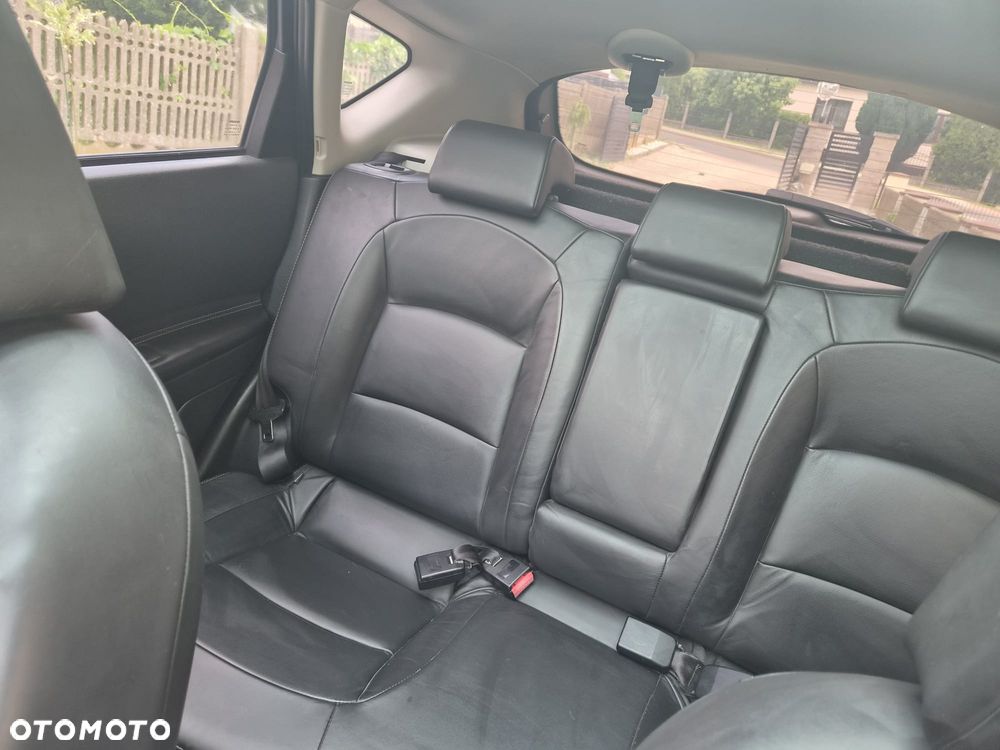 Nissan Qashqai 2.0 4x4 Tekna Premium - 11