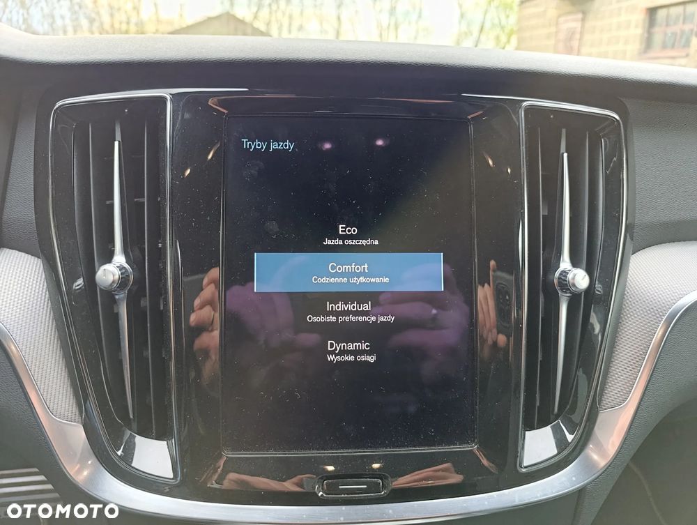 Volvo V60 B4 D Geartronic RDesign - 30