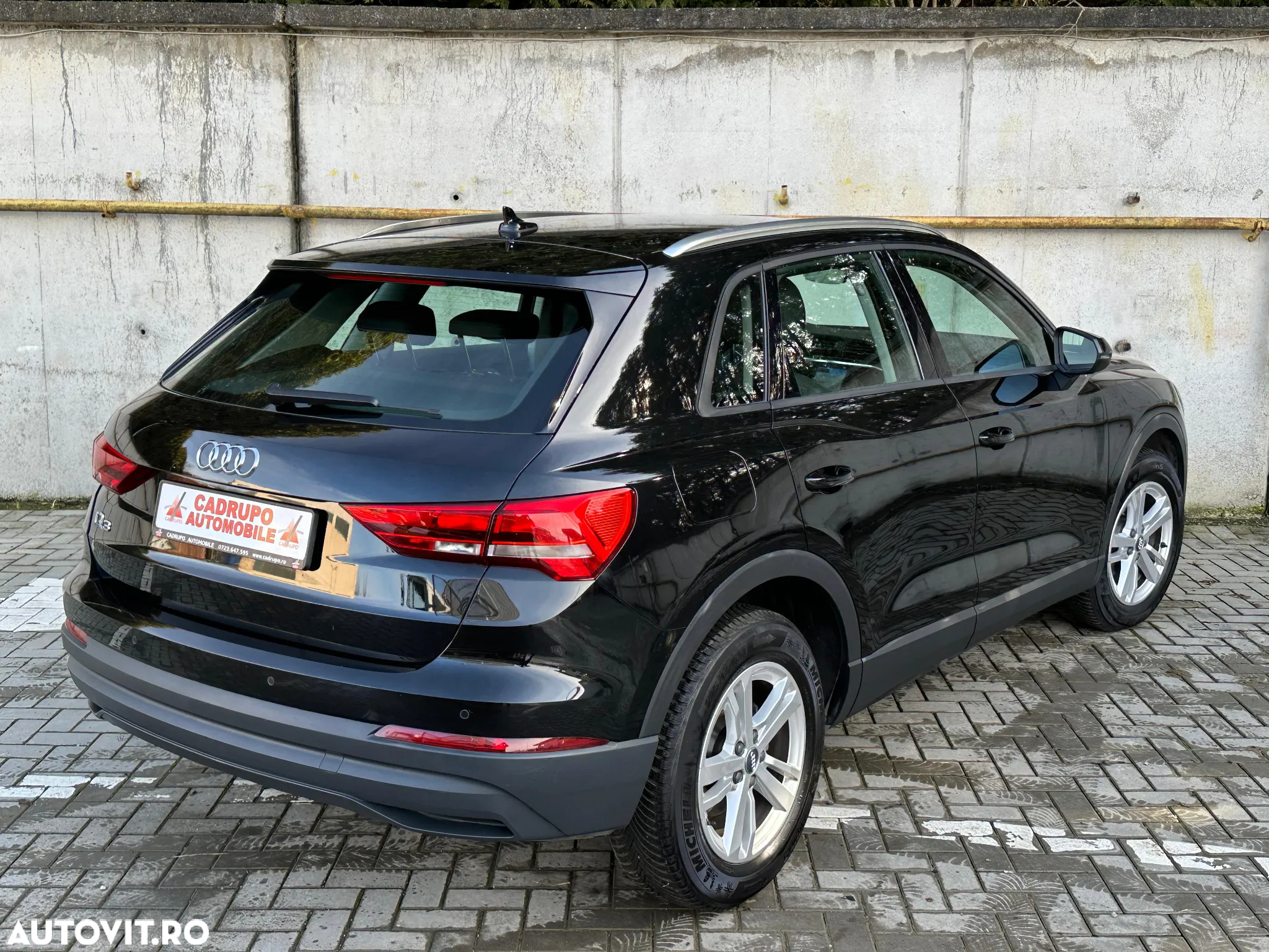 Audi Q3 2.0 35 TDI S tronic Advanced - 7